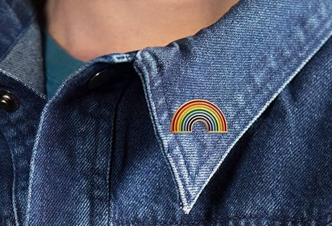 PRIDE RAINBOW LAPEL PIN