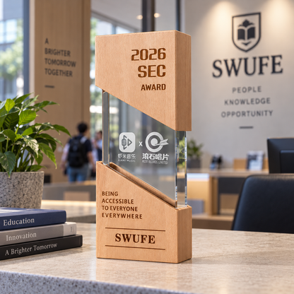 Momentus Glass And Wood Trophy