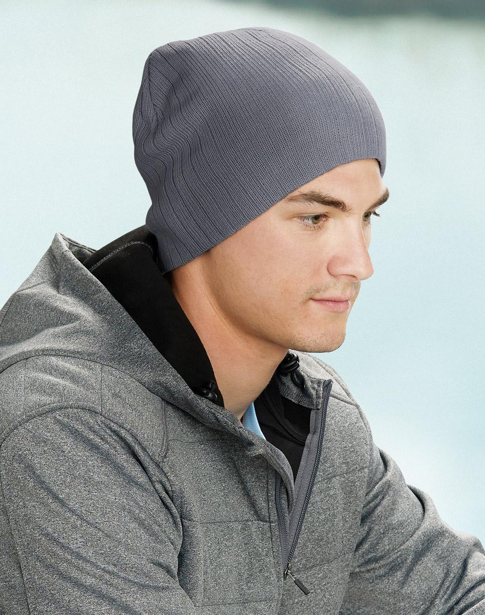 [CH62] Acrylic knit beanie with cable row feature