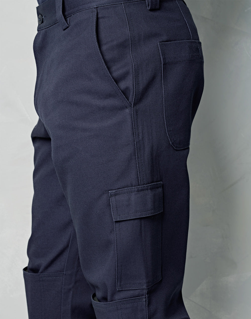 [WP03] Men's Cotton Drill Pre-shrunk Cargo Pants With Knee Pads